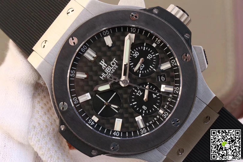 AAA V6 Factory Replica Hublot Big Bang Chronograph 301.SB.131.RX Black Carbon Mens Watch