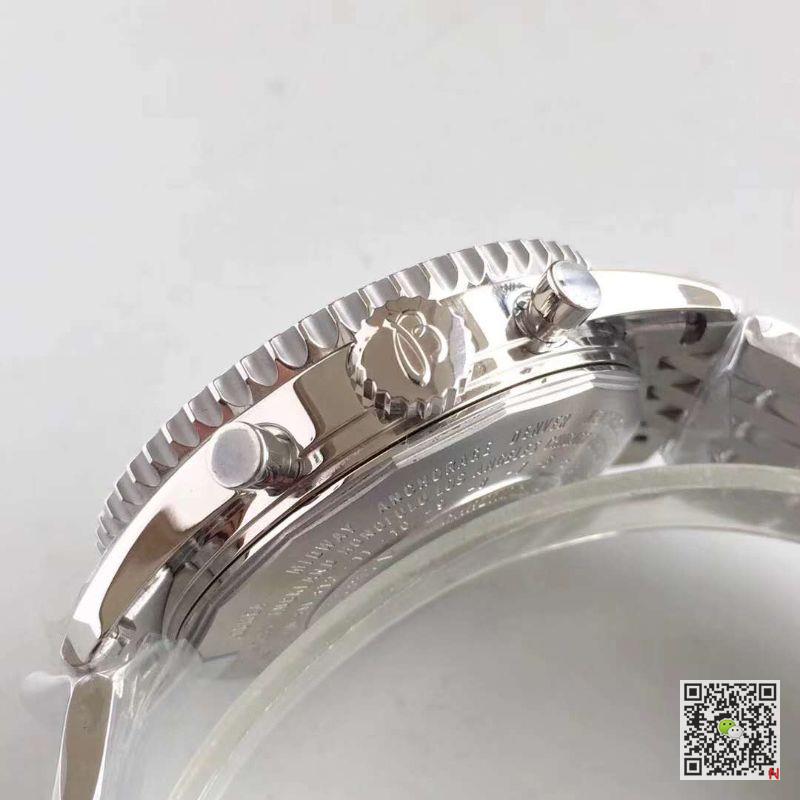 AAA JF Factory Replica Breitling Navitimer World Chronograph A2432212/G571-443A Mens Watch