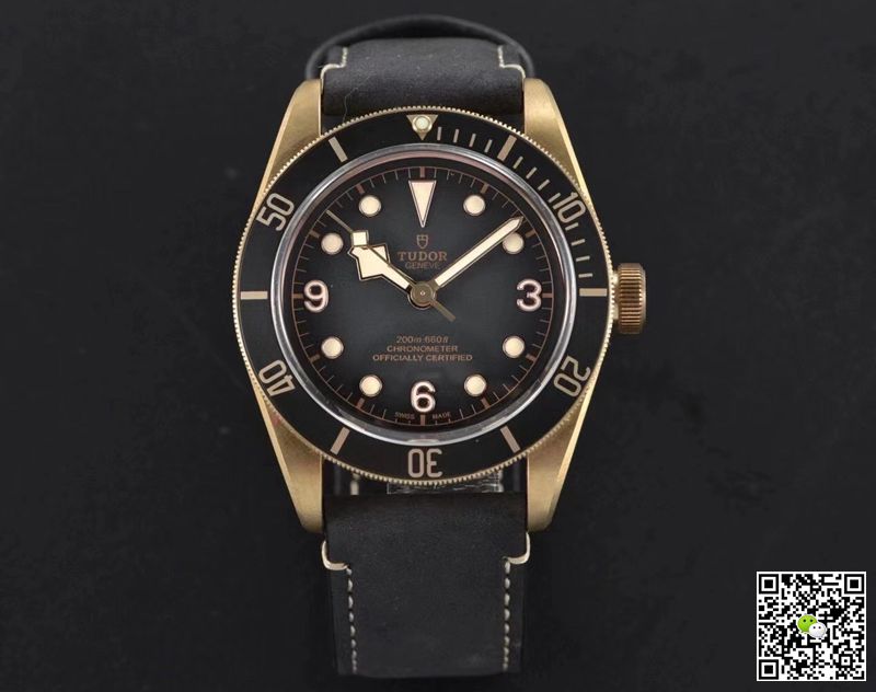 AAA XF Factory Replica Tudor Black Bay Bronze M79250BA-0001 Mens Watch